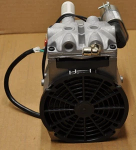 Thomas 688CE44-177 H Compressor 4.8 Frame 1 PH K48ZZFFC3779 115V 60Hz 3.9A - Picture 1 of 8