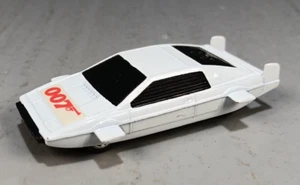 Vintage Corgi Juniors James Bond 007 Lotus Esprit - Picture 1 of 5