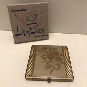 Vintage Dorset Fifth Avenue Powder Make-up Compact Mirror Gold Etched Flower 3" - Picture 1 of 11