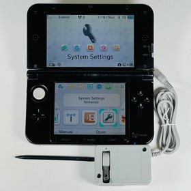 Nintendo 3DS XL LL Silver & Black Console w/ Accessories - USA Seller