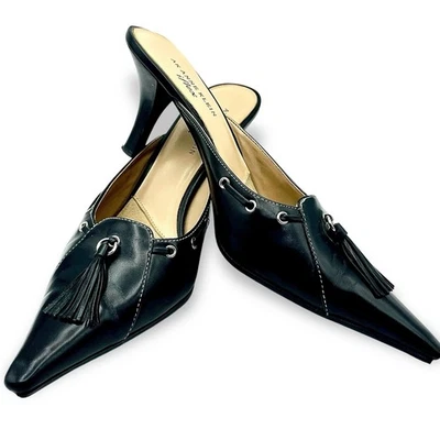AK ANNE KLEIN IFLEX 8M Mule 3” Heel Pumps Pointy Toe Tassels Black Leather Cushy - Image 1 of 4