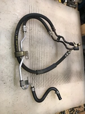 Mangueras de dirección asistida Subaru Impreza 2004-2007 04-07 Foto 1 de 4