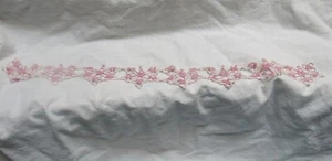 Antico bellissimo bordo tattato malva lavanda e rosa pallido 20" L x 2" - Foto 1 di 6