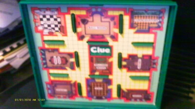 THE GAME OF CLUE -- TRAVEL VERSION - Image 1 of 4