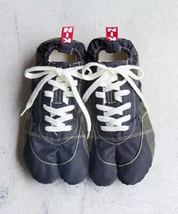 Kineya Tabi MUTEKI Japanese Running Shoes Ninja Split Toe 3 Color Men's FedEx - Picture 1 of 12