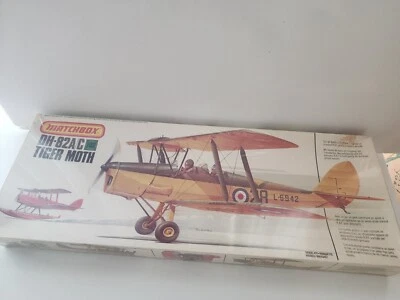 Matchbox PK505 1:32 scale model kit DH-82A/C Tiger Moth - Image 1 of 2