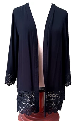Cárdigan para mujer negro de encaje rayón Xhiliation mediano Boho Gothcore grande usado en excelente estado Foto 1 de 4