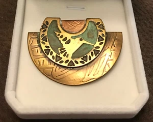 VERY INTERESTING OLD BROOCH IN VARIOUS METALS & ENAMEL WITH BIRD SYMBOL - Picture 1 of 2