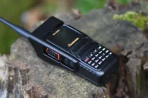 Wouxun KG-935G - jaula de exoesqueleto - negra - Imagen 1 de 3
