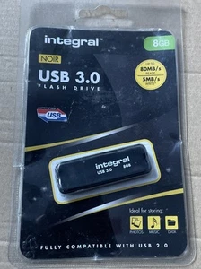 Unità Flash Integrale Noir USB 3.0 8GB Nuova (Completamente Compatibile con USB 2.0) - Foto 1 di 2