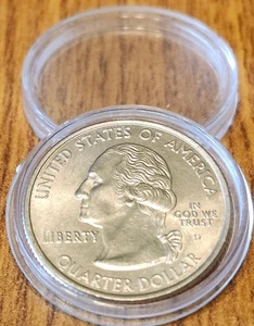 50% Off Sale - 2005D Oregon State Collectible Quarter from Bank Rolls - Picture 1 of 5