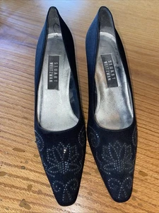 Stuart Weitzman schwarze hochhackige Pumps Stoff Strass Schmuck Blumen 9 - Bild 1 von 6