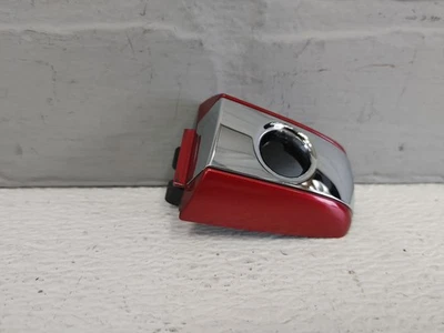 2008-2011 Cadillac STS  Front Exterior Driver Left Door Handle Key Trim Red 505Q - Изображение 1 из 4