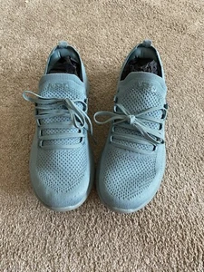 APL- ATHLETIC PROPULSION LABS Women's Sz 10 Sneakers - Picture 1 of 17