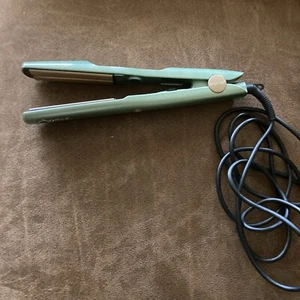 Agave Healing Oil Vapor Iron 1.25" - Straightener Flat Iron - No Oil Included - Picture 1 of 6