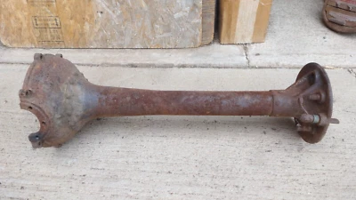 1913 1914 年 T 型福特左后端轴孔原装早期铆接 — 第 1/4 张图片