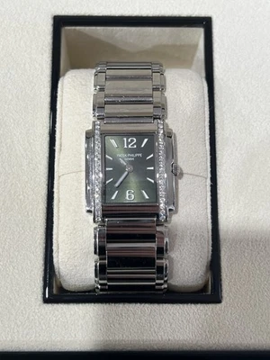PATEK PHILLIPE TWENTY-4 4910/1200A-001 OLIVE GREEN, DIAMONDS, STAINLESS STEEL - Image 1 of 4
