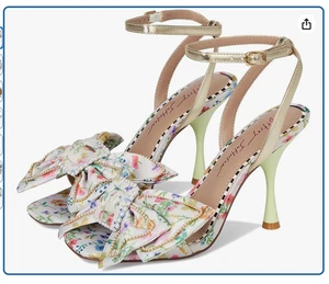 Betsey Johnson Sandalo Donna con Tacco Denly, Ditsy Naturale, 9,5 - Foto 1 di 15