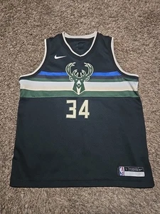 Nike Bucks Giannis Antetokounmpo 34 Swingman schwarz Trikot Jugend Größe L 14-16 - Bild 1 von 7