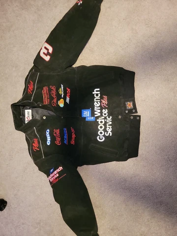 Dale Earnhardt Sr Jacket, had for a while but barely worn. Rare. SIZE LARGE Cover