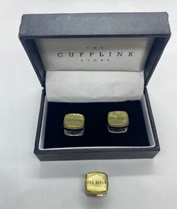 Pair Of Ted Baker Mother of Pearl Cufflinks With A Spare - Picture 1 of 3