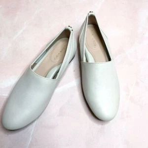 NEW Taryn Rose Cream Leather Loafers Size 6 - Picture 1 of 5