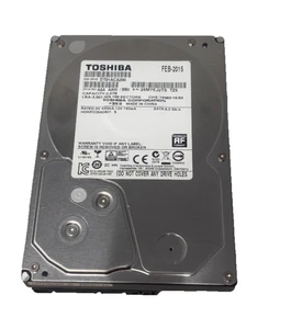 Toshiba 2TB 3.5 SATA  64MB CACHE 7200R RPM DESKTOP  HARD DRIVE    - DT01ACA200 - Picture 1 of 3