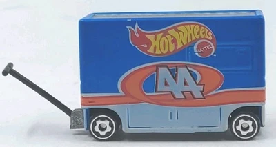1997 Hot Wheels NASCAR Tool Box #44 Kyle Petty Pit Crew Blue 1:64 Diecast Loose - Image 1 of 4