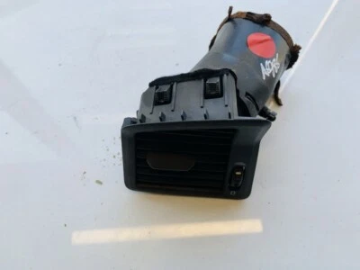 Ventilación de tablero Volvo S60 2002 (rejilla de ventilación de aire) 3409373, original #1329265-08 Foto 1 de 4