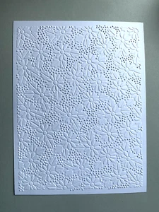 Prägekarte / Topper. DOTTY DAISIES weiß x 4...300 g/m². ... - Bild 1 von 1