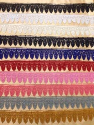 BEAUTIFUL GUIPURE LACE TRIM EDGING White Ivory Black Navy 13 Colours 2'' / Yard - Image 1 of 2