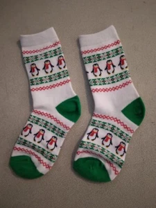 Kids size 7 - 9 socks Christmas Penguins 270179 - Picture 1 of 2