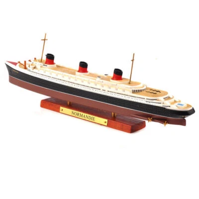 Atlas Normandie Cruise 1:1250 Schiffsmodell Oldtimer Boot Geschenk Spielzeug zum Sammeln - Bild 1 von 4