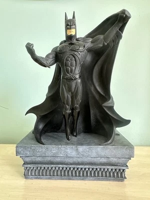 Batman Forever Ltd. Edición 10" escultura de Applause #331/1500 DC Comics Foto 1 de 4