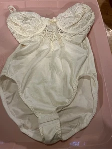 VTG Victoria's Secret IVORY SATIN-LACE Underwire Teddy Bodysuit SECOND SKIN 34B - Picture 1 of 6