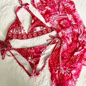 Victoria's Secret Pink Butterfly Bikini with Matching Sarong Bathing Swim Suit L - Picture 1 of 9