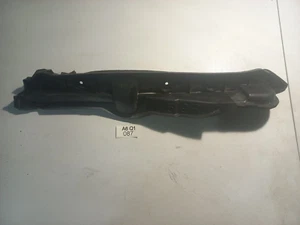 Toyota Prius 2012 guardabarros derecho derecho perno cubierta antipolvo protector sello OEM - Imagen 1 de 7