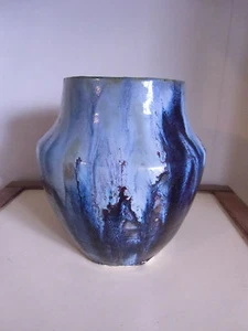 Eugene LION vase - Imagen 1 de 5
