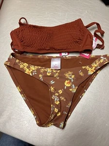 xhilaration bikini set small X S—- Box-3---+--SWIM TUBE-- - Picture 1 of 3