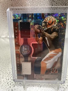 Parche de camiseta Panini Spectra Jamaar Chase Triple Threats 2023/60 - Imagen 1 de 2