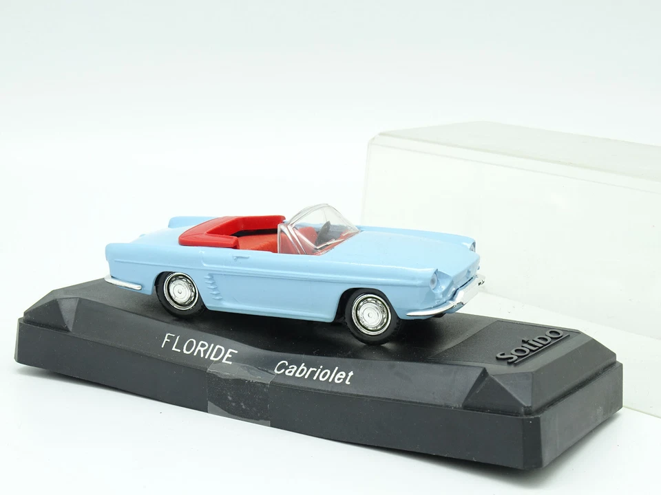 Verem 1/43 - Renault Floride Blue Convertible - Image 1 of 1