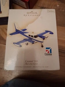 2009 Hallmark Keepsake Sky’s The Limit CESSNA 310 Ornament 13th In The Series - Picture 1 of 2