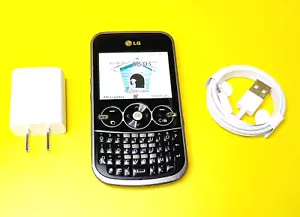 FIDO ROGERS CHATR LG GOSSIP GW300 GSM 2G CELL PHONE QWERTY CELLULAR 2.4" 2.0MP - Picture 1 of 10