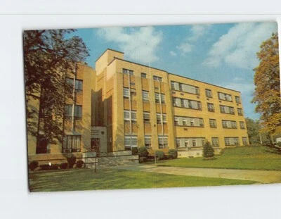 Postcard Camden Clark Memorial Hospital Parkersburg West Virginia USA - Image 1 of 2