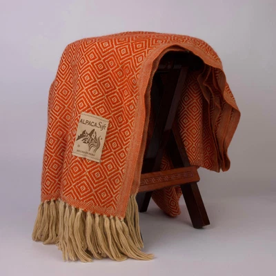 Alpaka Wolldecke Rot 200x140cm Weiche Sofadecke aus Peru - Image 1 of 3