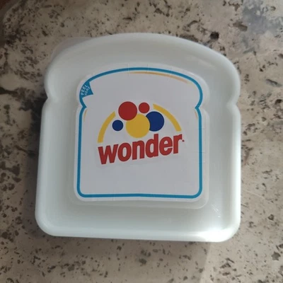 Wonder Bread Plastic Sandwich Container Saver White w/Polka Dots Storage 2006 - Image 1 of 4