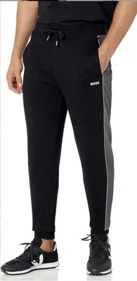 Pantalones de chándal para hombre bordados de mezcla de algodón, negros talla mediana usados Foto 1 de 4