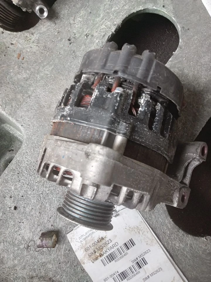Used Alternator fits: 2010 Gmc Terrain VIN 1 4th digit New Style 3.6L 150 amp Gr - Image 1 of 4