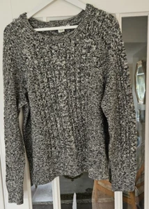 LADIES "GAP" BLACK & WHITE MIX JUMPER ---- USED --- EXCELLENT CONDITION - Picture 1 of 5