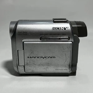 Sony Handycam DCR-HC20 Carl Zeiss MiniDV Camcorder For Parts Or Repair - Picture 1 of 7